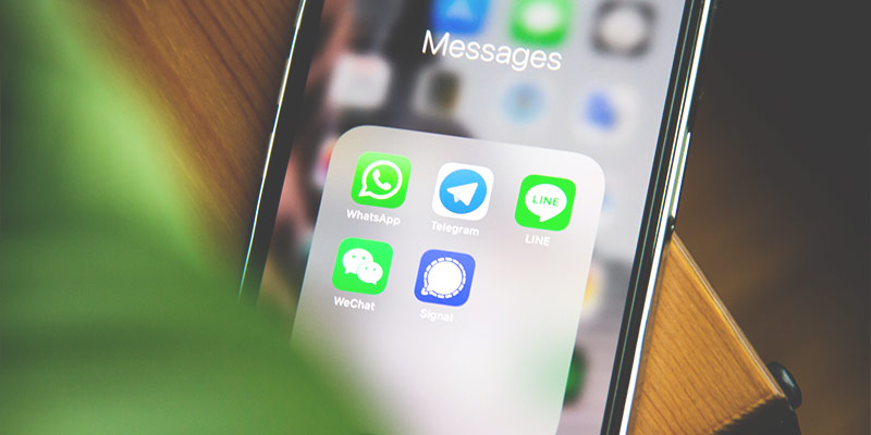 Zero-Click-Attacken: Messenger-Apps auf Smartphone